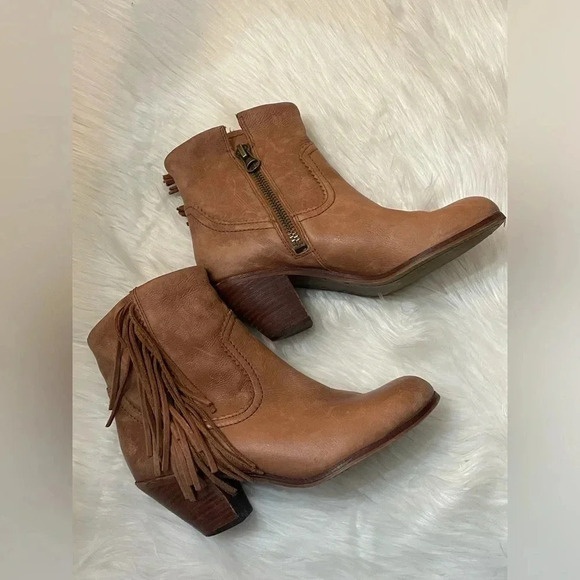 Sam Edelman Louie Western Bootie with Fringe Size 7.5 - Picture 6 of 13